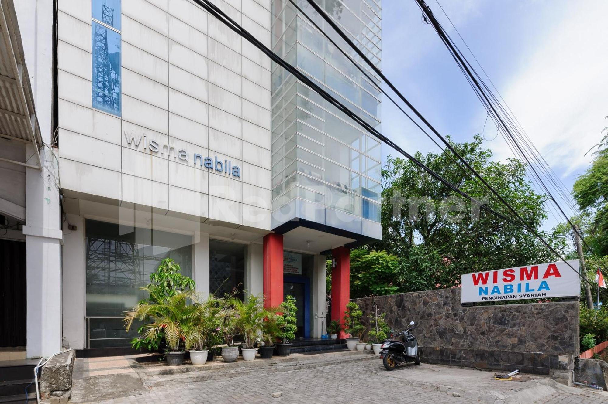 Reddoorz At Wisma Nabila Syariah Near Masjid Raya Baiturrahman باندا أسيه المظهر الخارجي الصورة